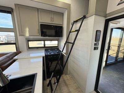 2026 Axiom RV VENDETTA - Photo 26