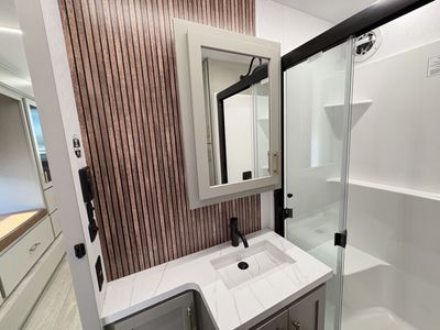 2026 Axiom RV VENDETTA - Photo 36