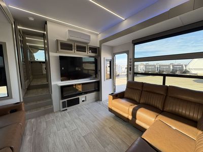 2026 Axiom RV VENDETTA - Photo 16