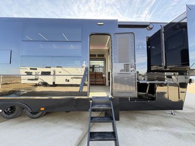 2026 Axiom RV VENDETTA - Photo 10