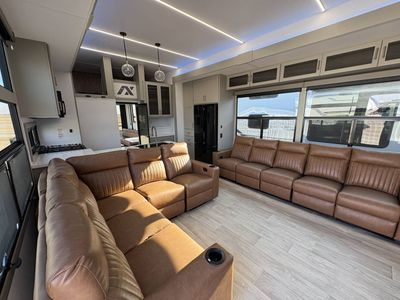 2026 Axiom RV VENDETTA - Photo 12