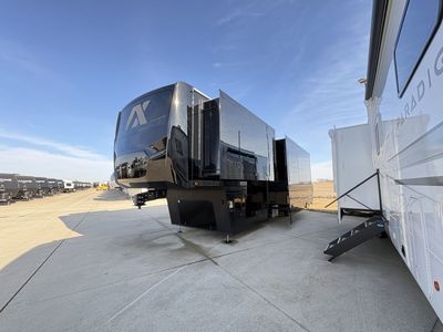 2026 Axiom RV VENDETTA - Photo 3