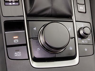 2025 Mazda CX-50 Hybrid - Photo 19