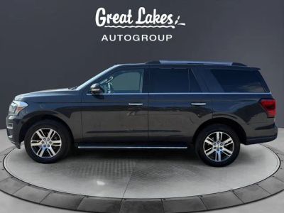 2022 Ford Expedition — side profile view