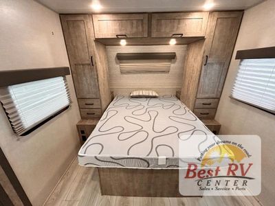 2023 Forest River RV Surveyor Legend - Photo 29