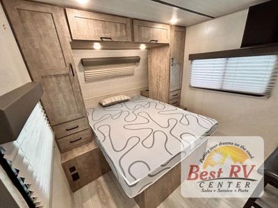 2023 Forest River RV Surveyor Legend - Photo 31