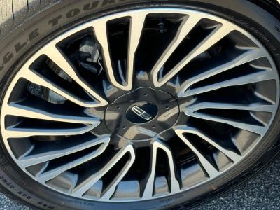 2022 Lincoln Corsair Plug-In Hybrid — photo 11 view