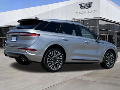 2022 Lincoln Corsair Plug-In Hybrid — photo 7 view