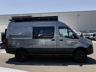 2026 Storyteller Overland DARK MODE — photo 14 view