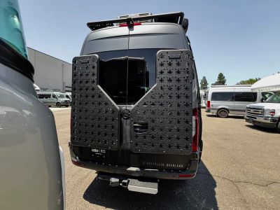 2026 Storyteller Overland DARK MODE — photo 15 view