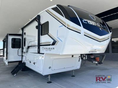 2027 Keystone RV Cougar Half-Ton — front three-quarter view