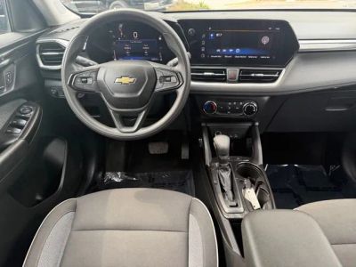 2024 Chevrolet TrailBlazer — photo 13 view