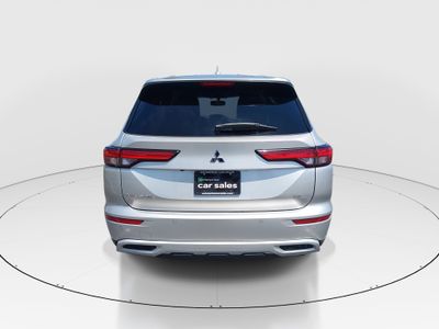 2024 Mitsubishi Outlander - Photo 6