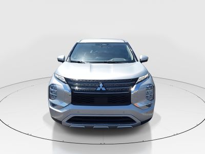 2024 Mitsubishi Outlander - Photo 2