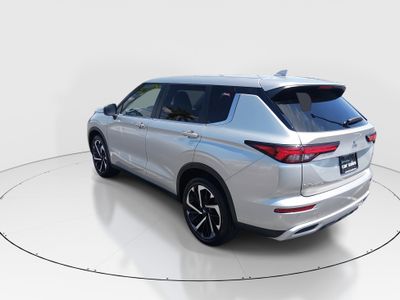 2024 Mitsubishi Outlander - Photo 5