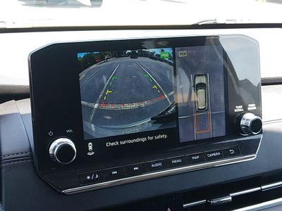 2024 Mitsubishi Outlander - Photo 16