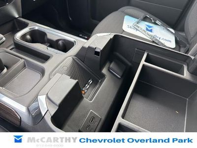 2026 Chevrolet Silverado 1500 — photo 32 view