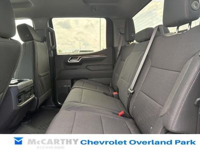 2026 Chevrolet Silverado 1500 — photo 15 view