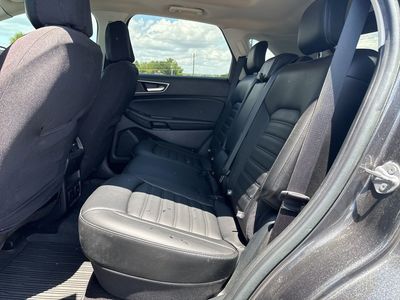 2020 Ford Edge - Photo 9