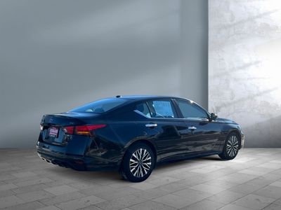 2023 Nissan Altima - Photo 6