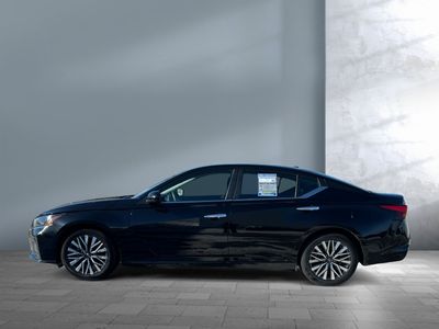2023 Nissan Altima - Photo 8