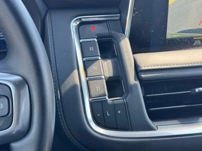 2024 Chevrolet Suburban - Photo 35