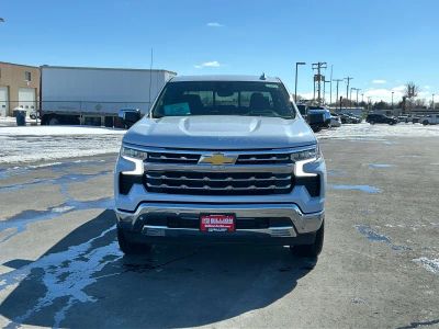 2026 Chevrolet Silverado 1500 — side profile view