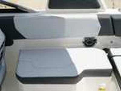 2025 Chaparral 250 OSX - Photo 13