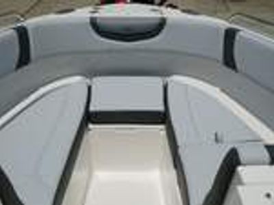 2025 Chaparral 250 OSX - Photo 16