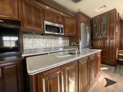 2018 DRV Luxury Suites Mobile Suites - Photo 17