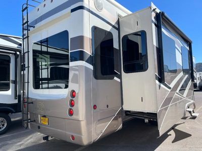 2018 DRV Luxury Suites Mobile Suites - Photo 8