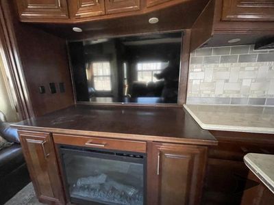 2018 DRV Luxury Suites Mobile Suites - Photo 13