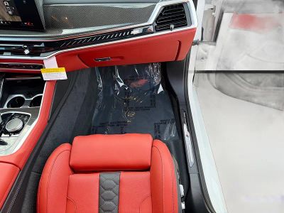 2026 BMW X5 M — photo 18 view