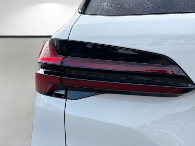 2026 BMW X5 M — photo 10 view