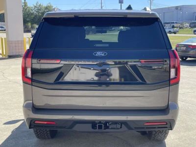 2026 Ford Expedition - Photo 4