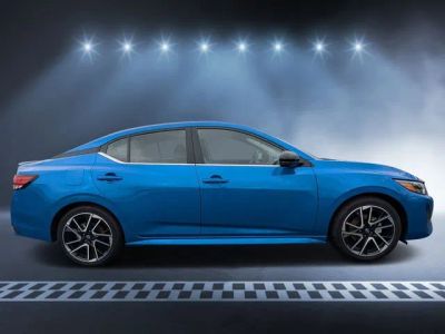 2025 Nissan Sentra — side profile view