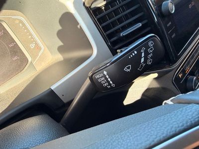 2022 Volkswagen Atlas Cross Sport — photo 14 view