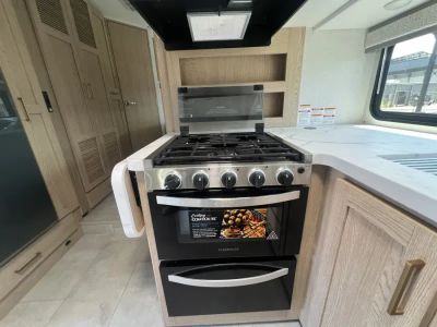 2027 Thor Motor Coach CHATEAU - Photo 11