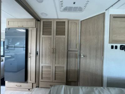 2027 Thor Motor Coach CHATEAU - Photo 14