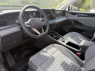 2026 Volkswagen Tiguan — photo 16 view