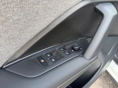 2026 Volkswagen Tiguan — photo 13 view