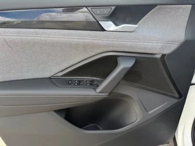 2026 Volkswagen Tiguan — photo 12 view