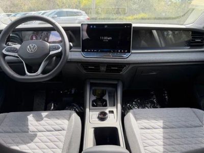 2026 Volkswagen Tiguan — photo 9 view