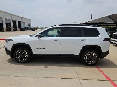 2026 Jeep Cherokee — side profile view
