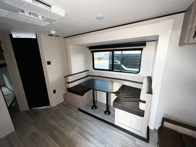 2026 Jayco PROWLER - Photo 9