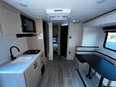 2026 Jayco PROWLER - Photo 2