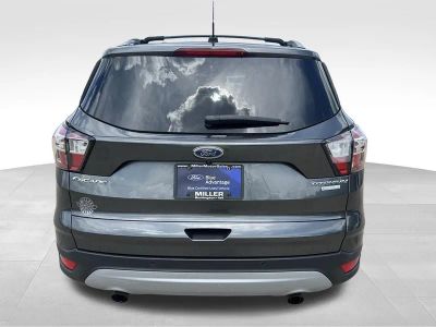 2017 Ford Escape — detail view