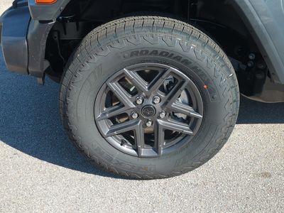 2026 Jeep Wrangler — photo 11 view