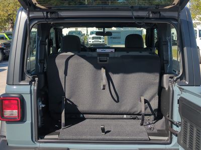 2026 Jeep Wrangler — photo 15 view