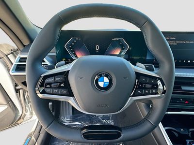 2026 BMW 4 Series — photo 8 view